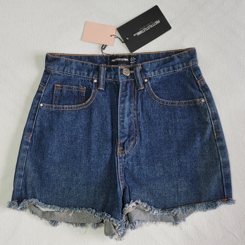NWT Pretty Little Thing High-Waisted Denim Shorts Dark Blue Wash Raw Hem Size 2